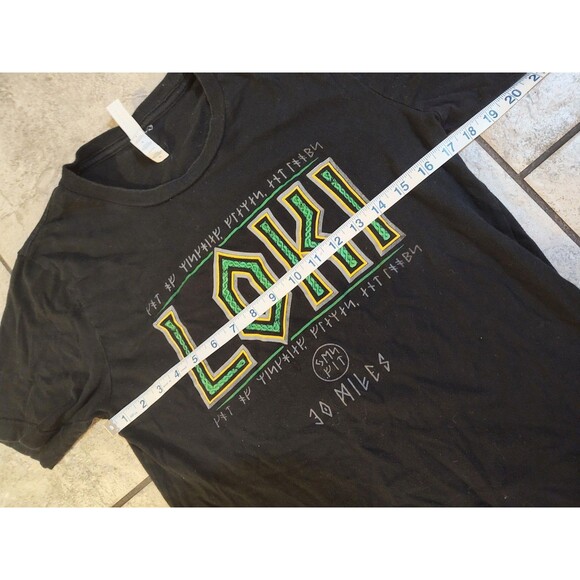Loki Women’s T-Shirt Medium Bella + Canvas Yes Fit 30 Miles Marvel Event Tee - Picture 4 of 10